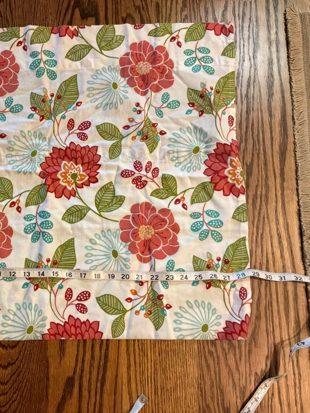Valances - Picture 2 of 6